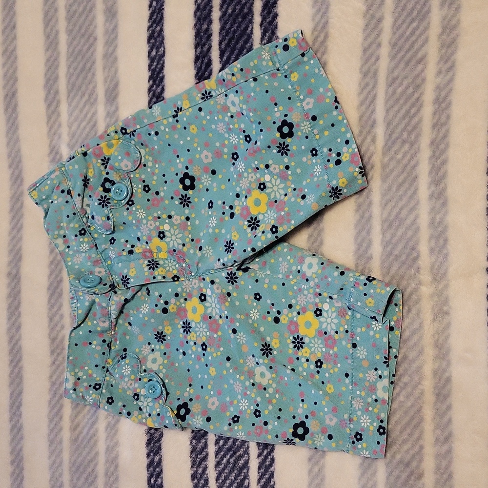 Circo 4t shorts with flowers